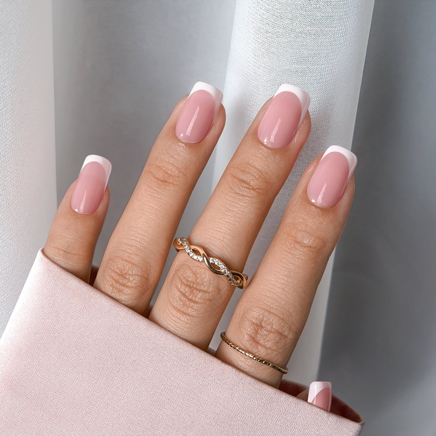 color_pink,length_s